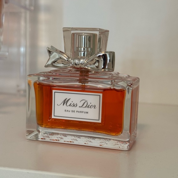 Miss Dior - Picture 1 of 2